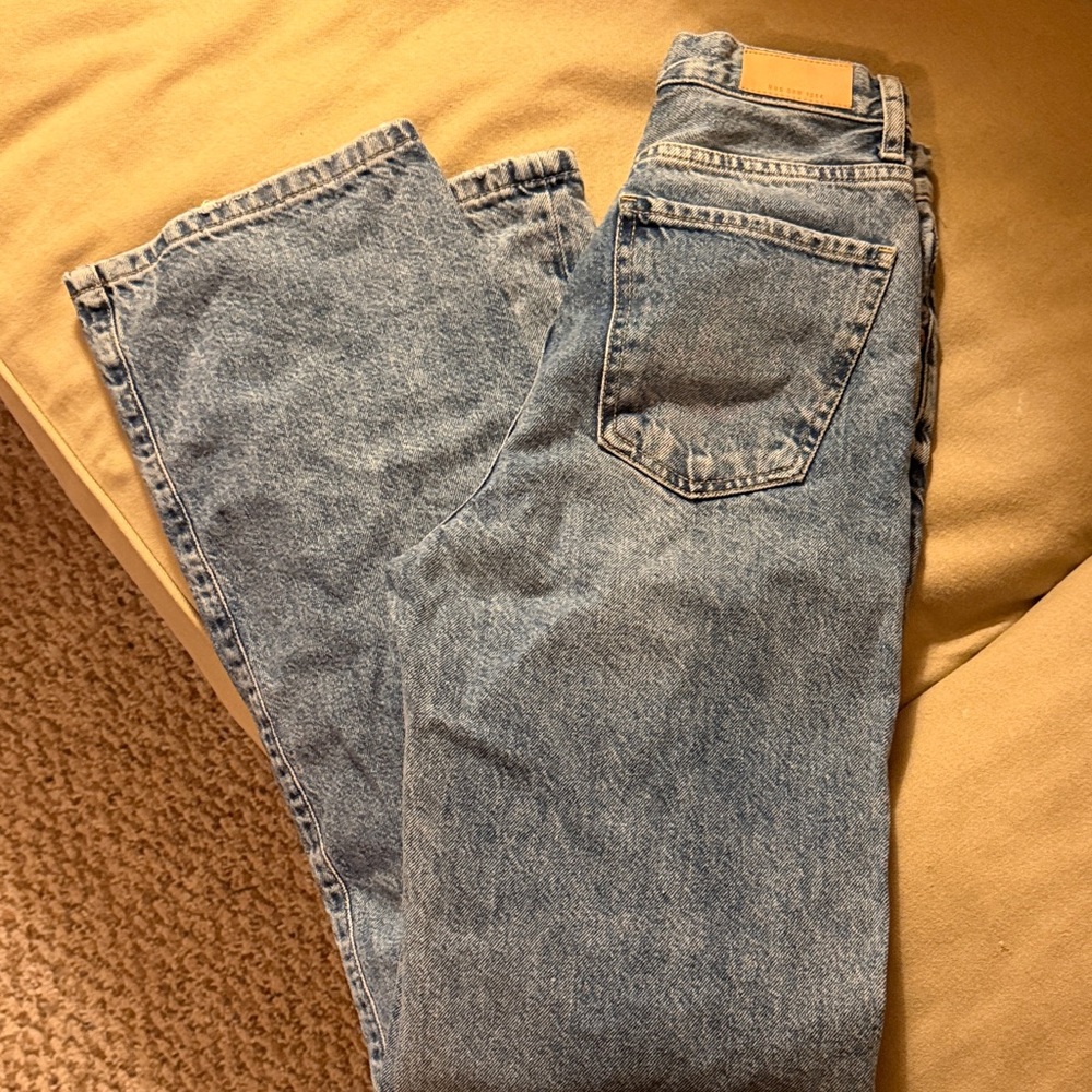 Classic Blue Denim Jeans from MNG